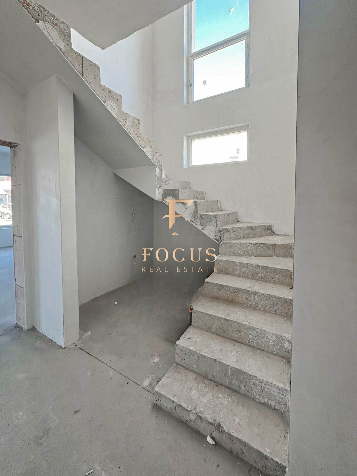 Продава КЪЩА, с. Първенец, област Пловдив, снимка 10 - Къщи - 49587171