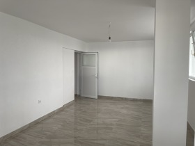 3+ bedroom Lazur, Burgas 8