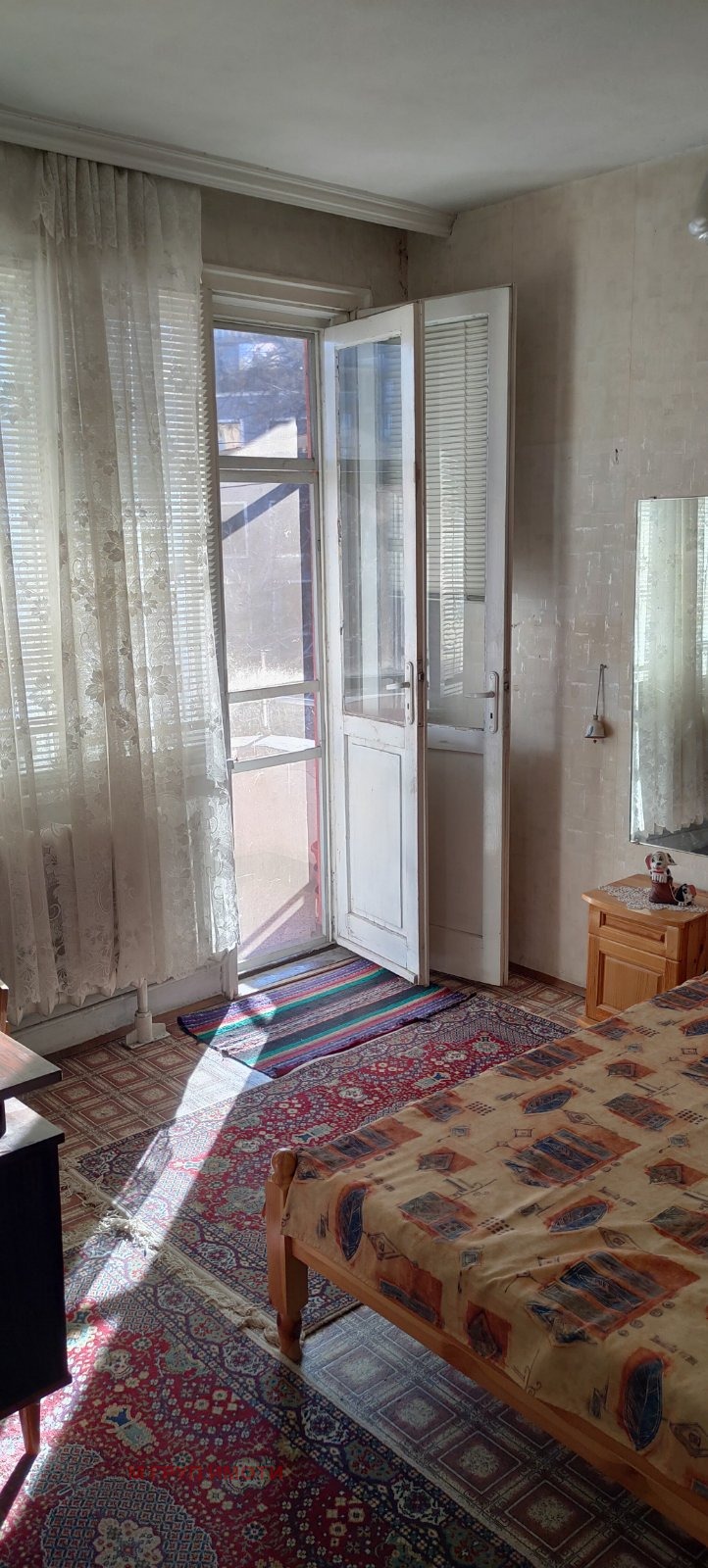 Te koop  1 slaapkamer Plovdiv , Karsjijaka , 71 m² | 53222281 - afbeelding [4]