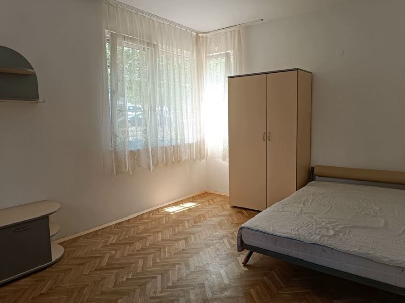 Til salgs  1 soverom Sofia , Geo Milev , 67 kvm | 96090401 - bilde [4]