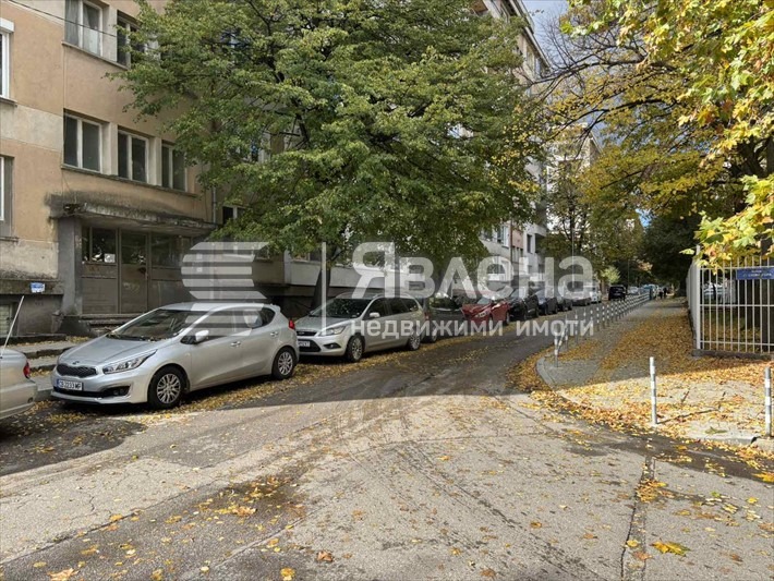 Продава 2-СТАЕН, гр. София, Гоце Делчев