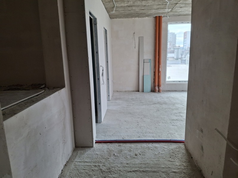 Продава  3-стаен, град Варна, Бриз •  139 900 EUR • ID 75788839 — holmes.bg - [1] 