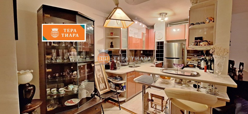 Продава  3-стаен град София , Редута , 143 кв.м | 51524941 - изображение [2]