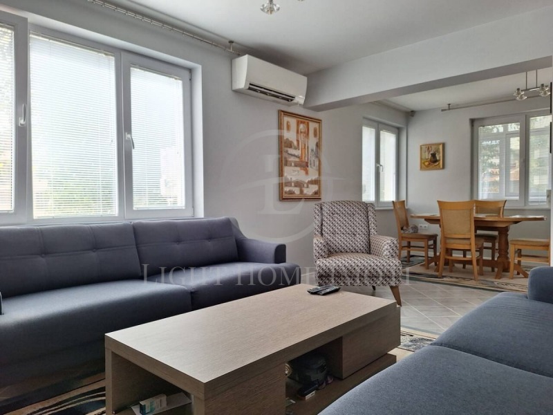 For Sale  3 bedroom Plovdiv , Karshiyaka , 130 sq.m | 93205896