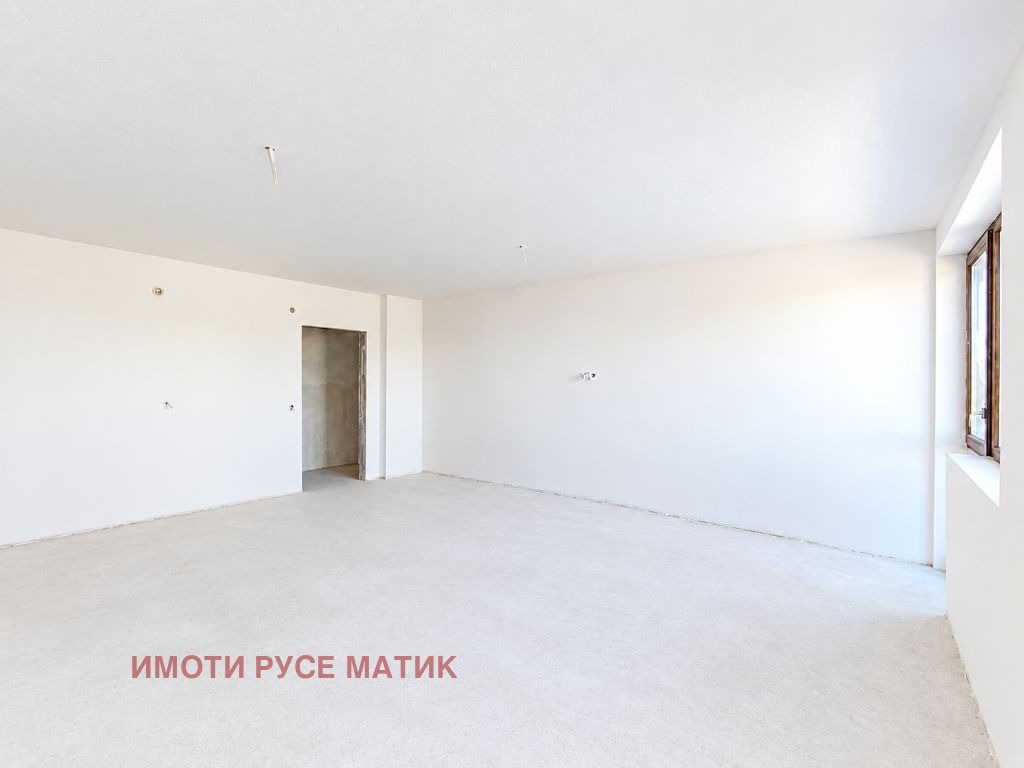 Продава 3-СТАЕН, гр. Русе, Родина 1, снимка 2 - Апартаменти - 56209047