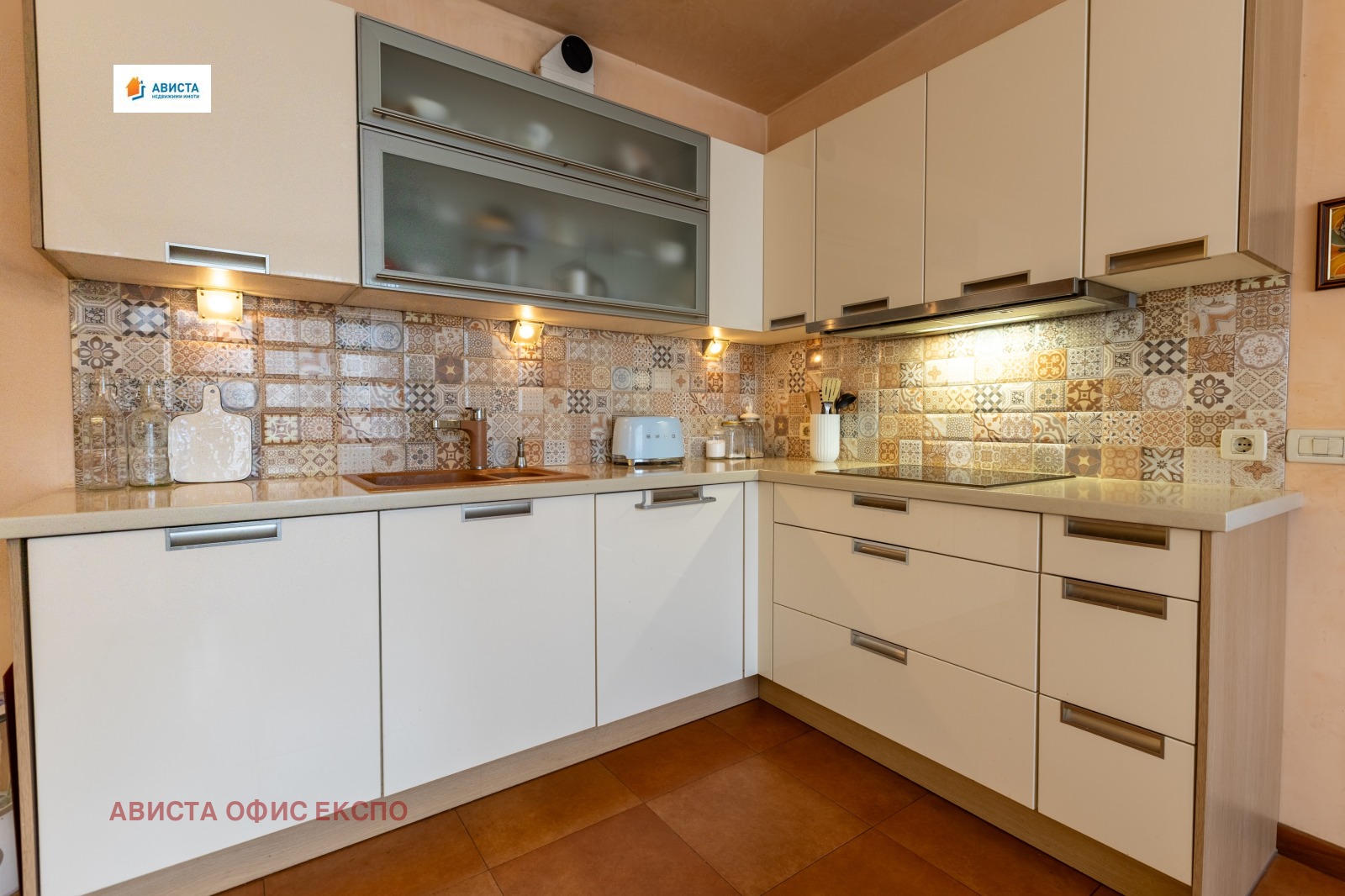 Продава МНОГОСТАЕН, гр. София, Лозенец, снимка 4 - Апартаменти - 56221667