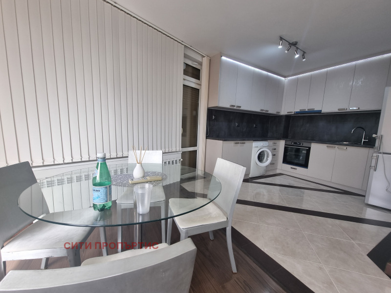 Продава 3-СТАЕН в град Благоевград, Ален мак - 90 кв.м / 179 430 € » 350 934.58 лв., СИТИ ПРОПЪРТИС