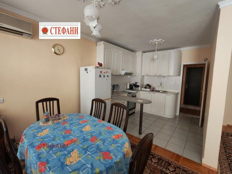 Продава 4-СТАЕН в град Русе, Център - 145 кв.м / 300 000 € » 586 749.00 лв., СТЕФАНИ