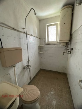 House Floor Tsentar, Targovishte 9