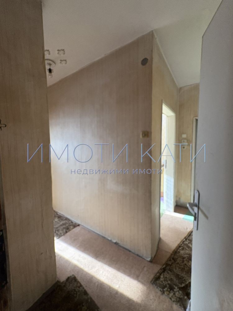 Продава  2-стаен град Перник , Мошино , 56 кв.м | 95952219 - изображение [7]