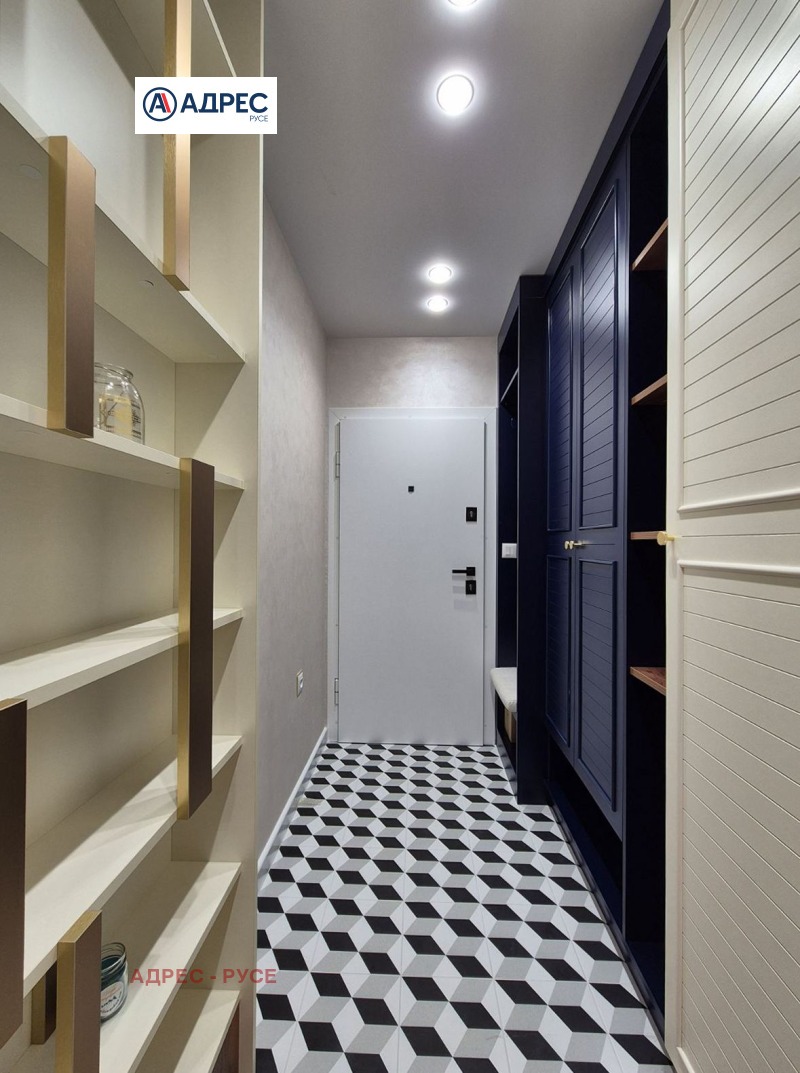Продава  3-стаен град Русе , Здравец Изток , 62 кв.м | 76864350 - изображение [12]