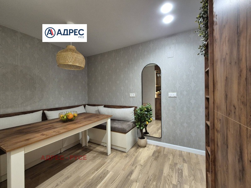 Продава  3-стаен град Русе , Здравец Изток , 62 кв.м | 76864350 - изображение [10]