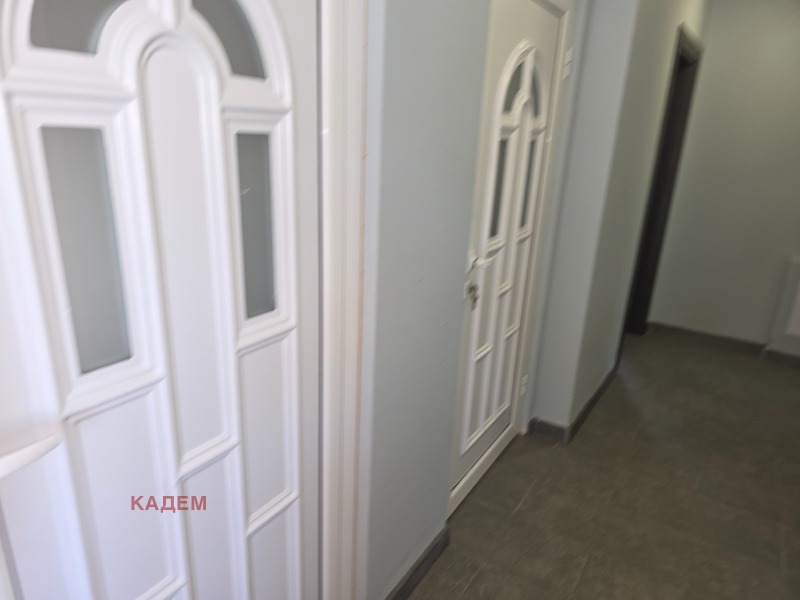 Продава  Къща област Кюстендил , с. Бабинска река , 400 кв.м | 37673495 - изображение [4]