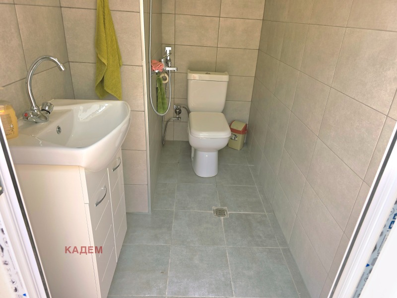Продава  Къща област Кюстендил , с. Бабинска река , 400 кв.м | 37673495 - изображение [14]