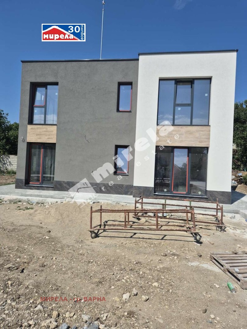 Προς πώληση  σπίτι Βαρνα , μ-τ Μαναστηρσκη ρηδ , 243 τ.μ | 76872198