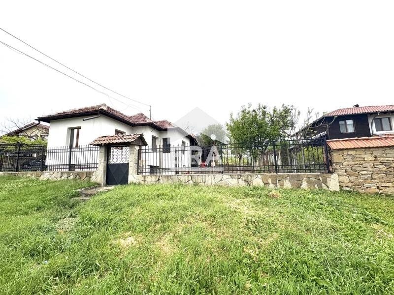 Продава КЪЩА, с. Драгижево, област Велико Търново