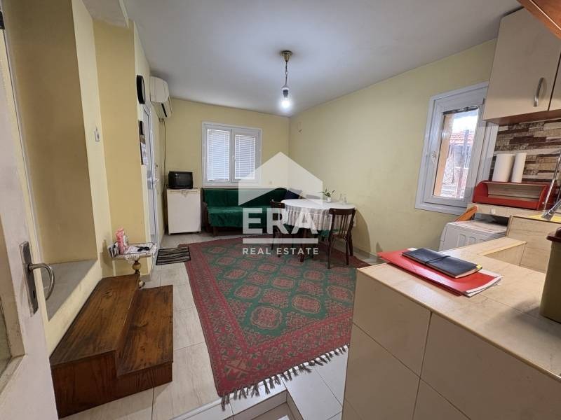 Продава КЪЩА, с. Драгижево, област Велико Търново, снимка 8 - Къщи - 54453091