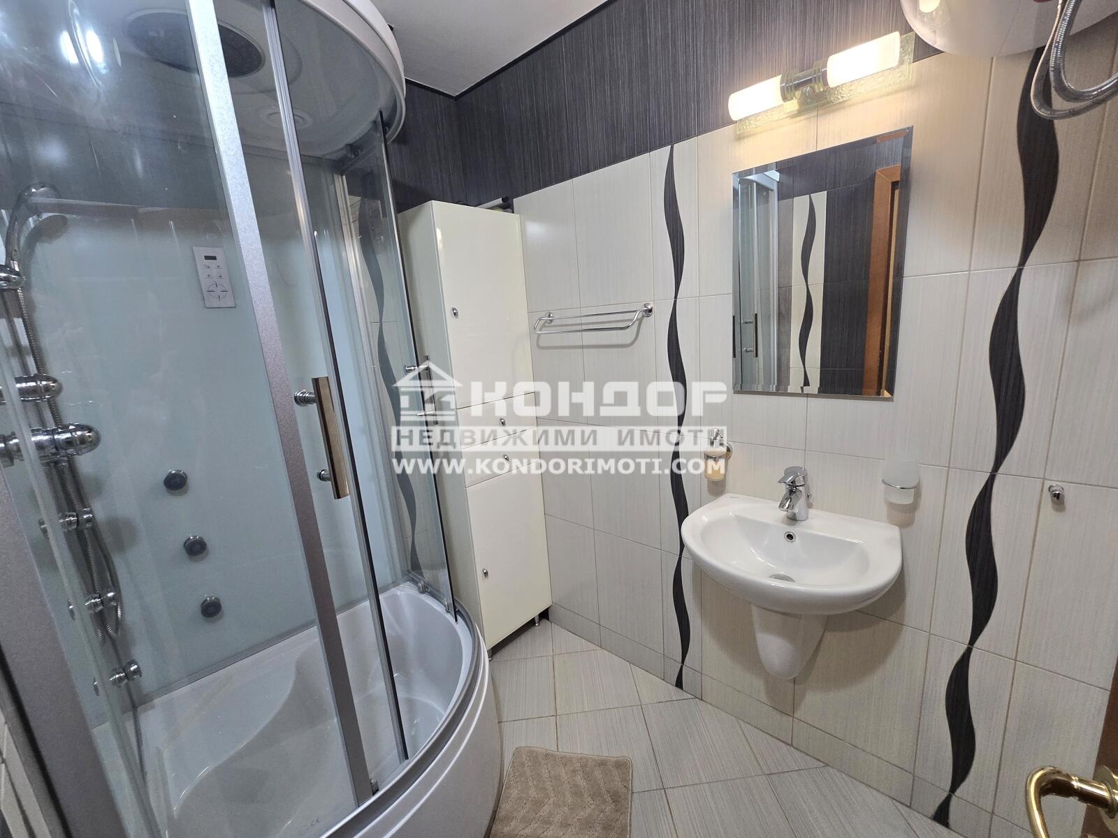 Продава 3-СТАЕН, гр. Пловдив, Кършияка, снимка 10 - Апартаменти - 54830937
