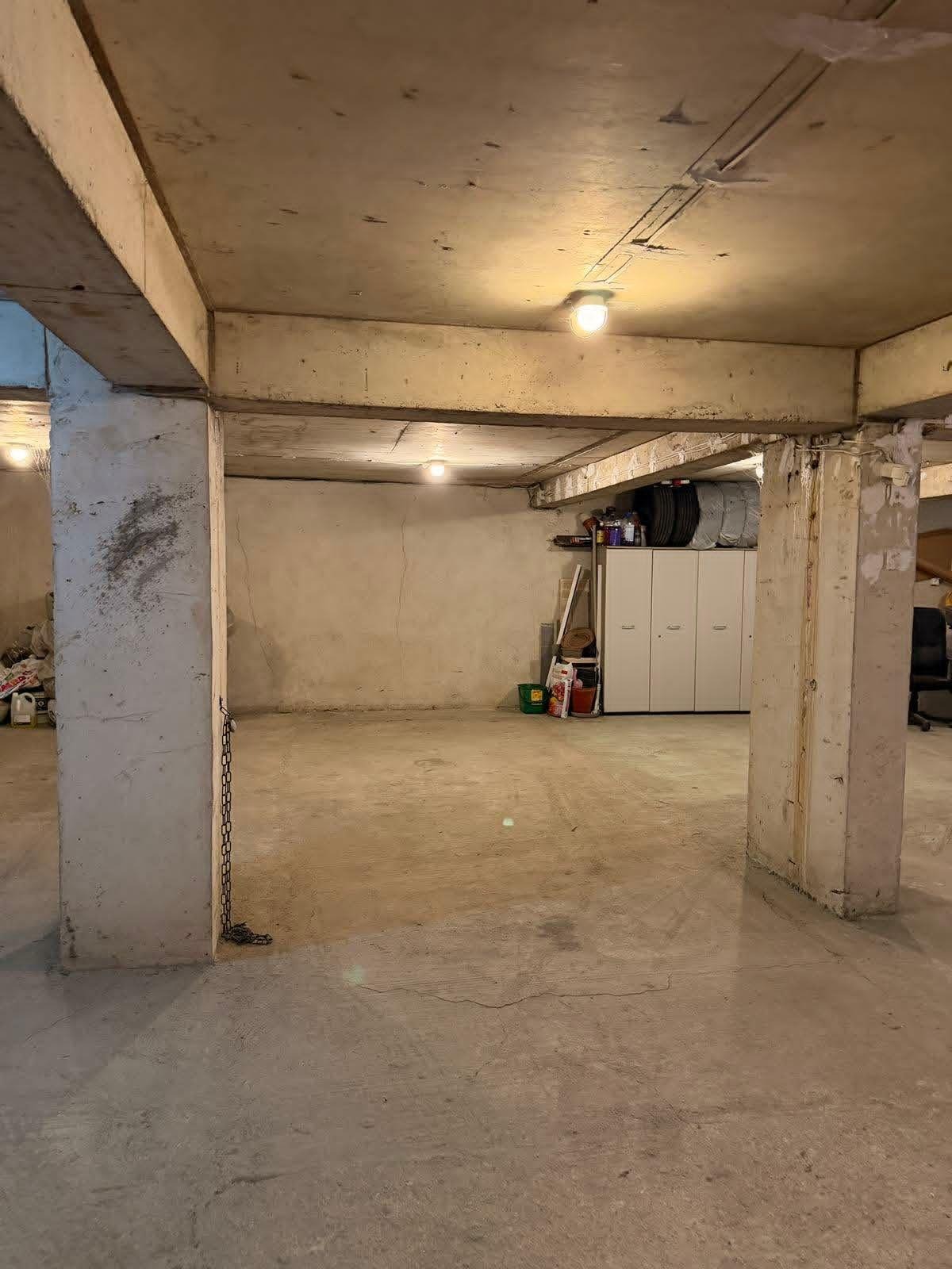 Продава ГАРАЖ, ПАРКОМЯСТО, гр. София, Център, снимка 3 - Гаражи и паркоместа - 54614512