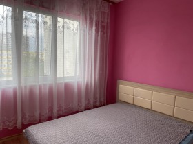 2 soveværelser Izgrev, Plovdiv 2