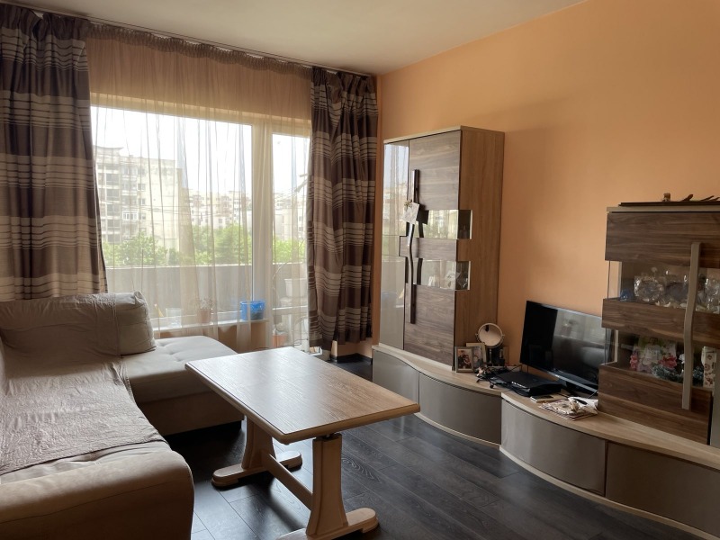 Til salg  2 soveværelser Plovdiv , Izgrev , 97 kvm | 51939581