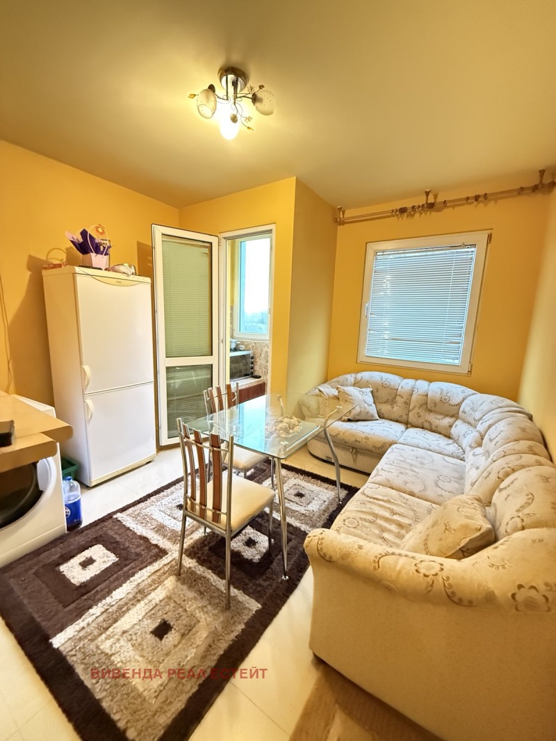 Продава 3-СТАЕН, гр. Плевен, Дружба 3, снимка 4 - Апартаменти - 52403028