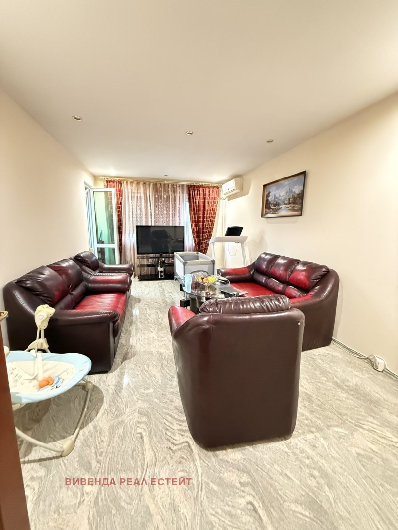 Продава 3-СТАЕН, гр. Плевен, Дружба 3