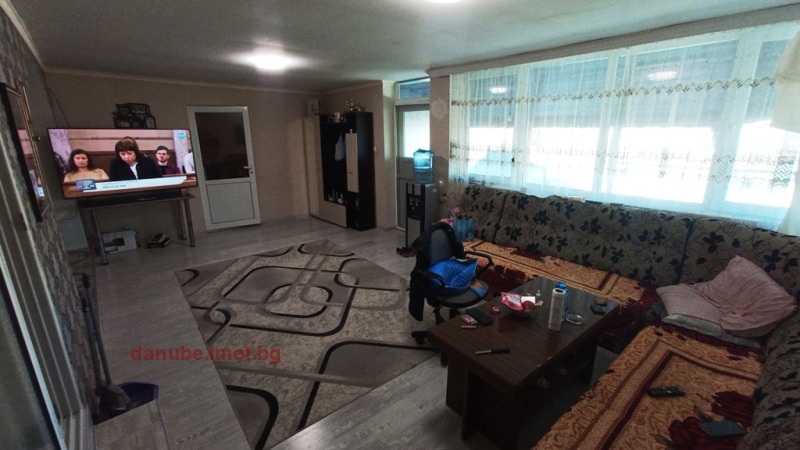 Till salu  Hus Ruse , Rodina 2 , 112 kvm | 77593369 - bild [5]