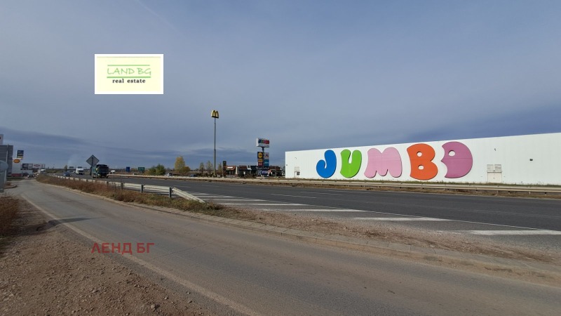 Продава ПАРЦЕЛ в град София, Враждебна - 35900 кв.м / 4 990 100 € » 9 759 787.28 лв., ЛЕНД БГ