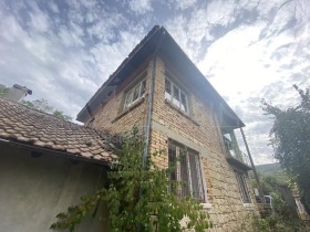 Haus Petrow dol, region Varna 16