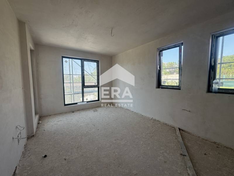 Na sprzedaż  1 sypialnia Warna , m-t Gorna Traka , 64 mkw | 34623681