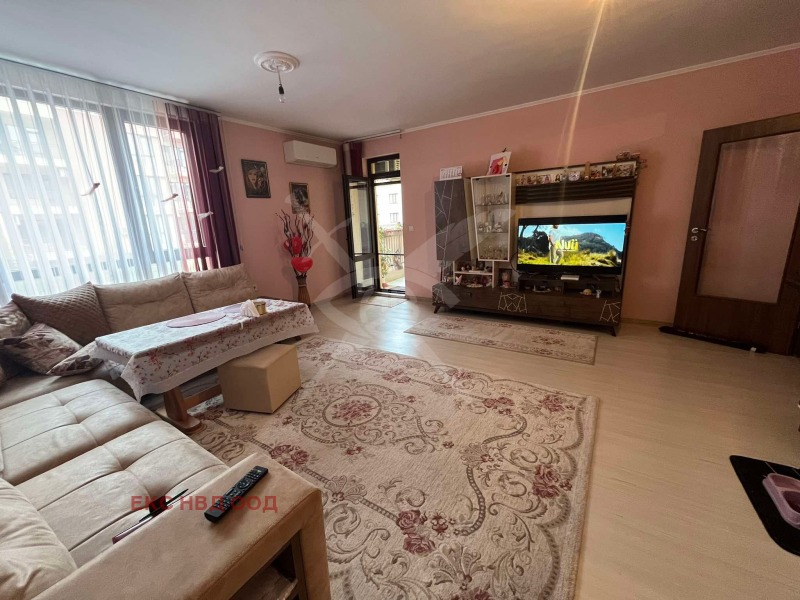 De vânzare  2 dormitoare Plovdiv , Ostromila , 120 mp | 55840842 - imagine [2]
