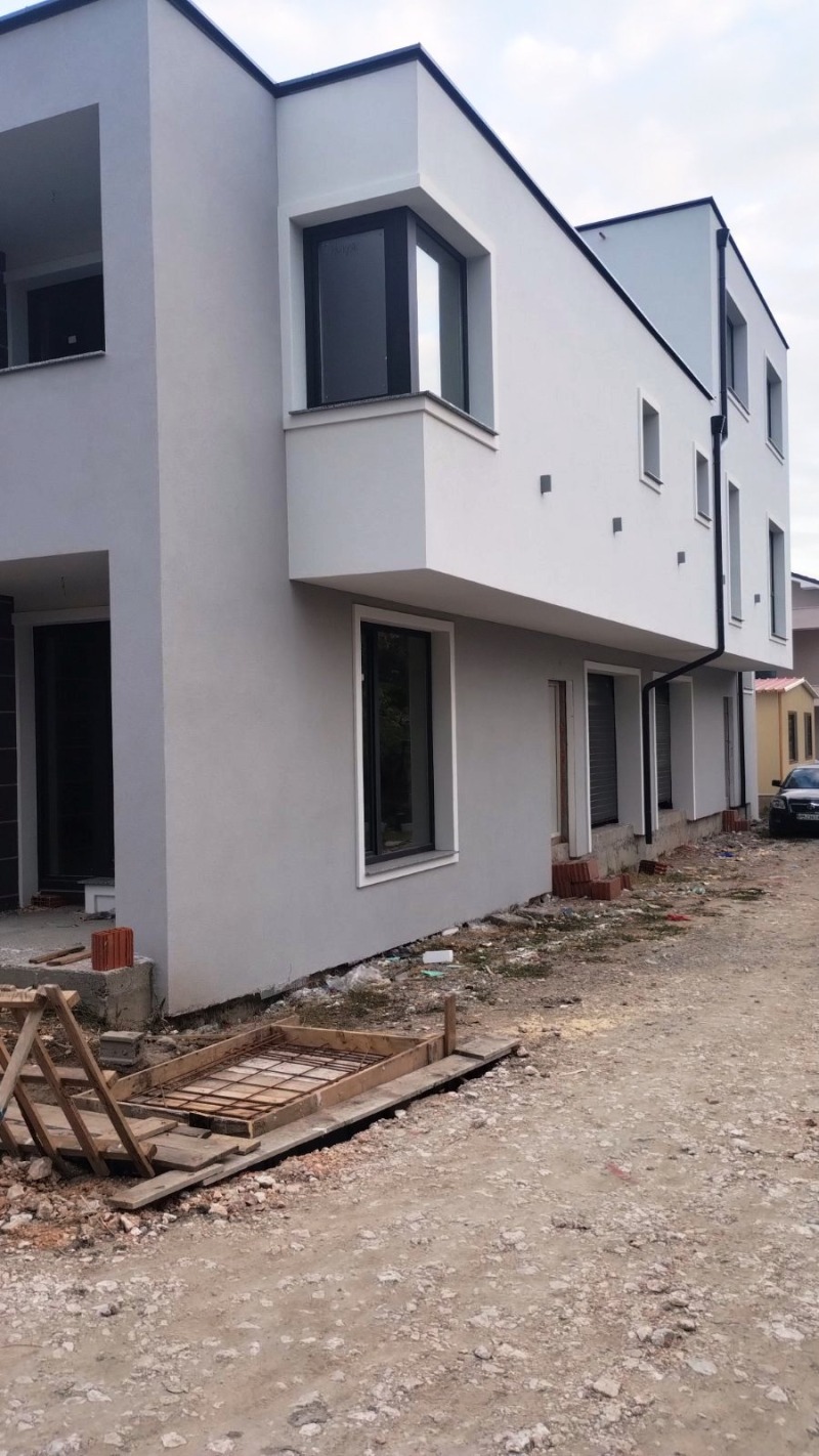 Продава КЪЩА, гр. Пловдив, Беломорски, снимка 8 - Къщи - 52838608