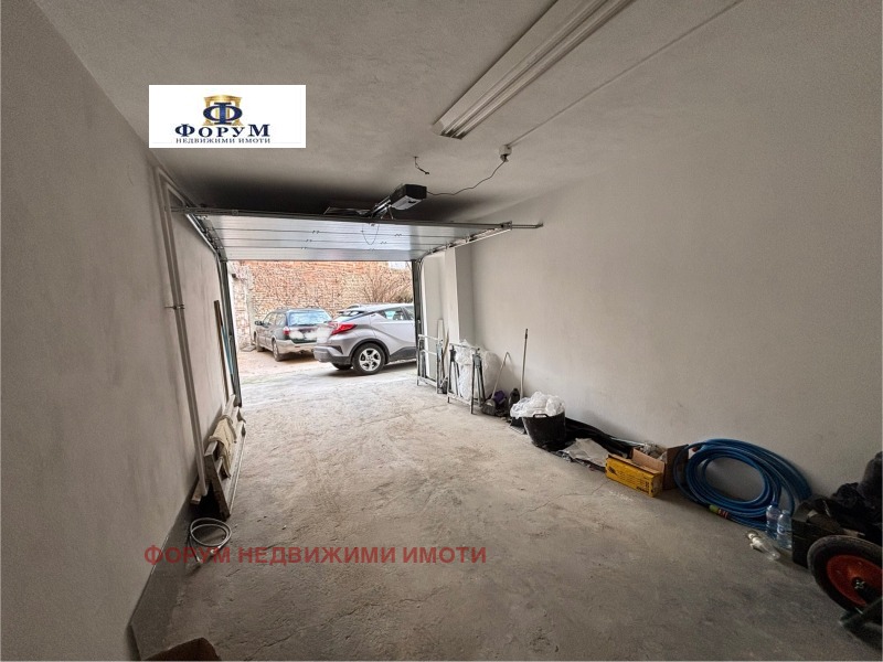 Продава ГАРАЖ, ПАРКОМЯСТО, гр. Пловдив, Кършияка, снимка 2 - Гаражи и паркоместа - 52830987