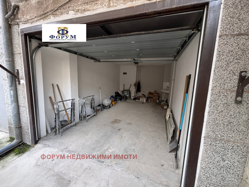 Продава ГАРАЖ, ПАРКОМЯСТО, гр. Пловдив, Кършияка