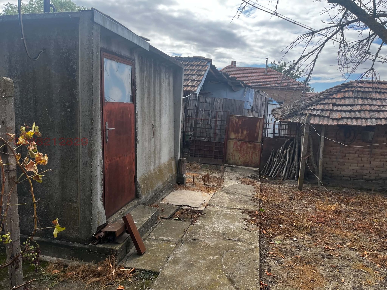 Продава КЪЩА, с. Санадиново, област Плевен, снимка 4 - Къщи - 56223664