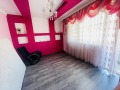 Продава 3-СТАЕН, град Шумен, Пазара • 180000 € / 352049.40 лв. • 28355097 5