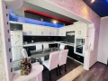 Продава 3-СТАЕН, град Шумен, Пазара • 180000 € / 352049.40 лв. • 28355097 1