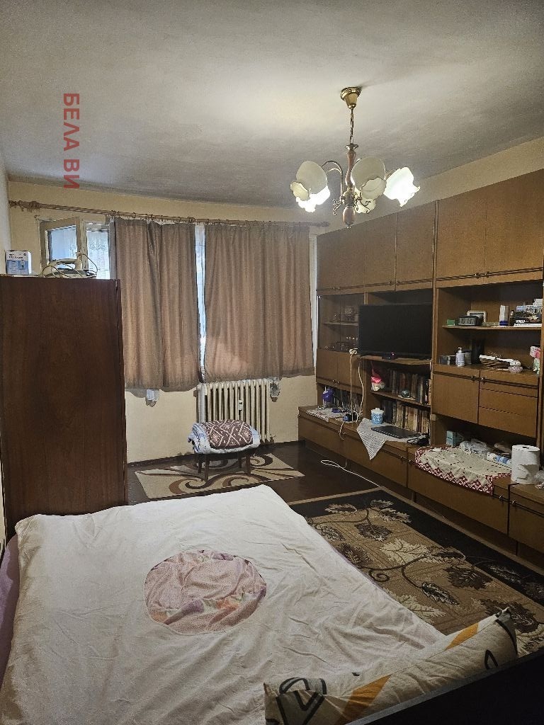 De vânzare  1 dormitor Pernic , Țentâr , 65 mp | 68602092 - imagine [6]