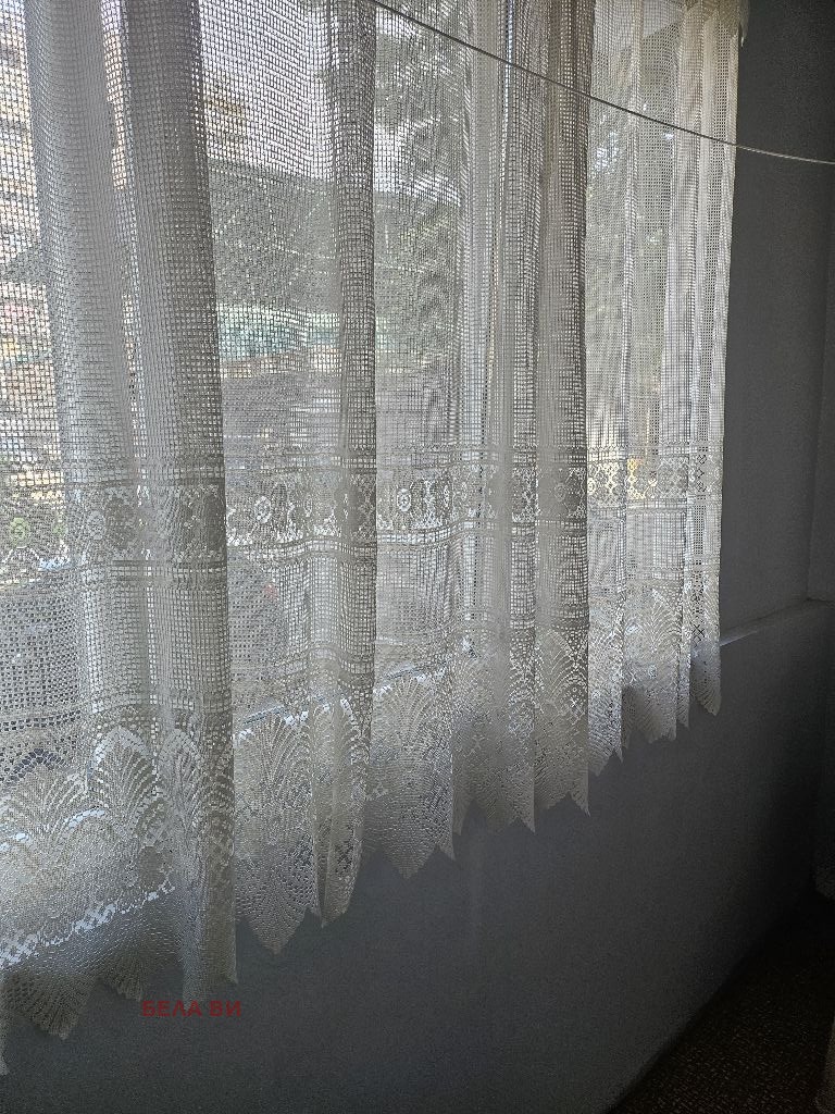 De vânzare  1 dormitor Pernic , Țentâr , 65 mp | 68602092 - imagine [7]