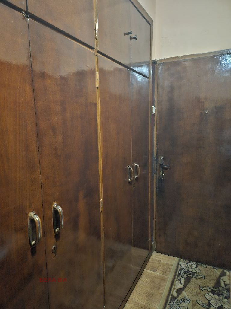 De vânzare  1 dormitor Pernic , Țentâr , 65 mp | 68602092 - imagine [11]