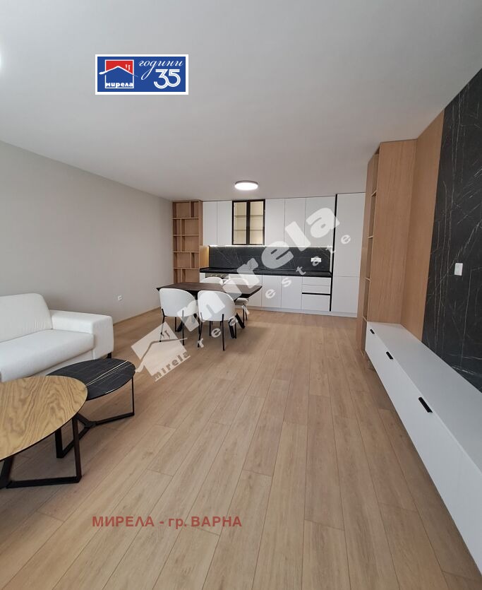 Продава 3-СТАЕН, гр. Варна, Централна поща