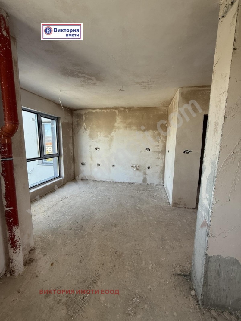 Продава 4-СТАЕН, гр. Велико Търново, Център, снимка 4 - Апартаменти - 50078691