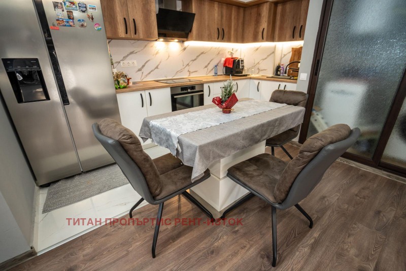 Продава  Къща град Бургас , Сарафово , 116 кв.м | 66006731 - изображение [4]