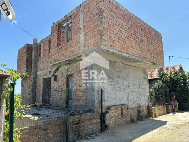 Продава КЪЩА, гр. Варна, м-т Горна Трака
