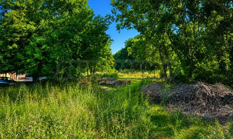 Продава ПАРЦЕЛ, гр. Перник, Църква