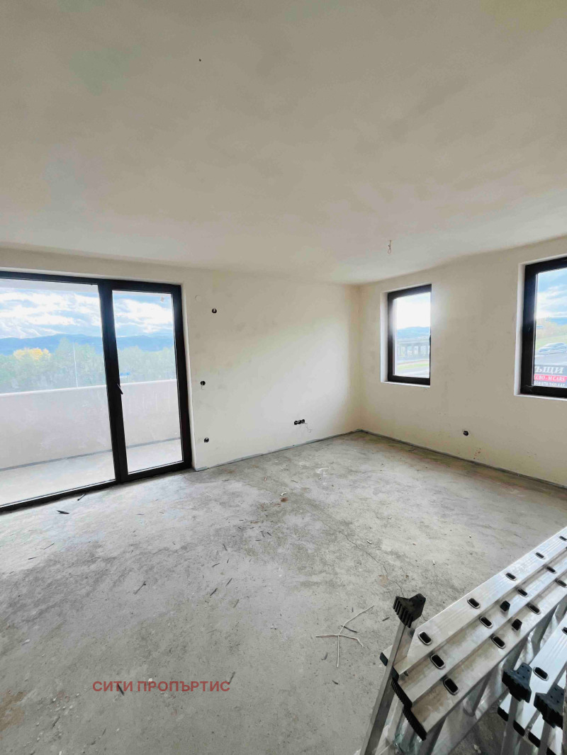 Продава 3-СТАЕН в град Благоевград, Широк център - 77 кв.м / 90 000 € » 176 024.70 лв., СИТИ ПРОПЪРТИС
