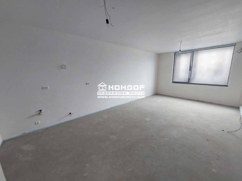 De vânzare  1 dormitor Plovdiv , Hristo Smirnensci , 71 mp | 99195473 - imagine [2]