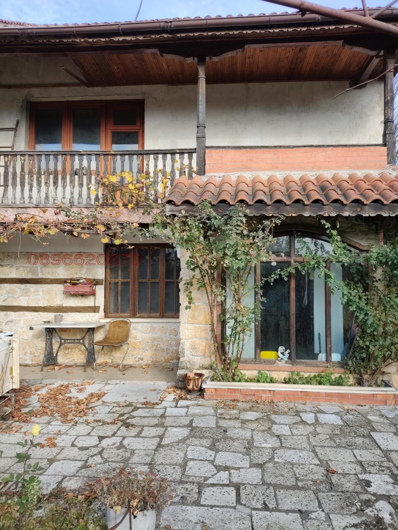 Продава  Къща област Разград , с. Малък Поровец , 360 кв.м | 10082969 - изображение [5]