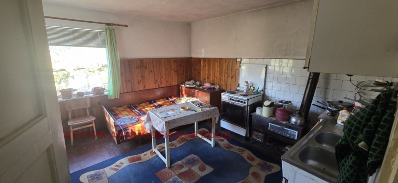 Продава КЪЩА, гр. Дупница, област Кюстендил, снимка 14 - Къщи - 52247015